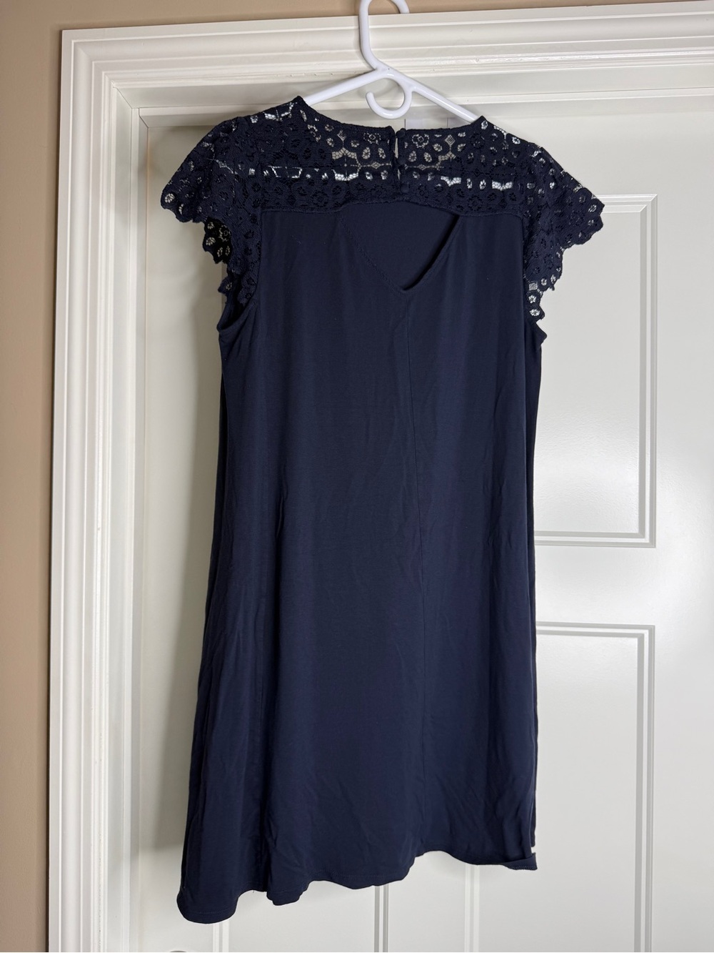 Women’s LOFT Navy Lace Sleeve Shift Dress, size Large Petite - Picture 5 of 6